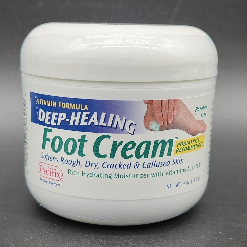 PediFix 4oz White Deep-Healing Foot Cream Vitamin Formula Dry Cracked Skin P3069